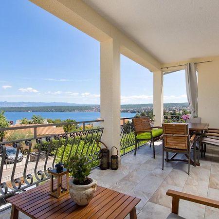 And Charming Apartment In Vantacici Малинська Екстер'єр фото